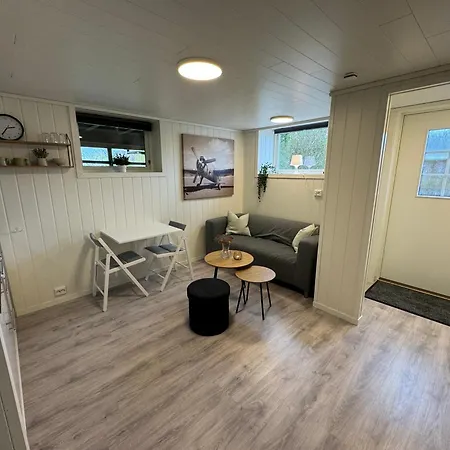 Mini Apartment In Centre Of Jorpeland Exterior photo
